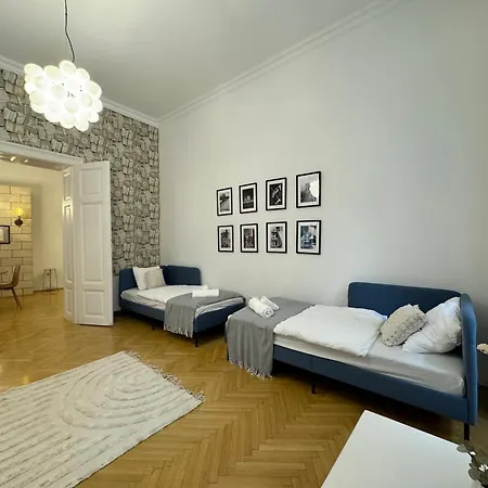 Apartamento Downtown Rabbit Reáltanoda19 *